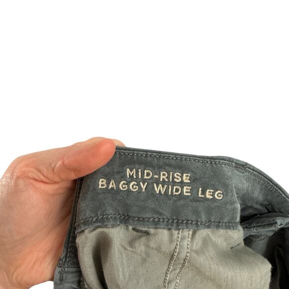 American Eagle Mid Rise Baggy Wide Leg Cargo Pants Blue Boho Y2K Womens 10 - Picture 7 of 10